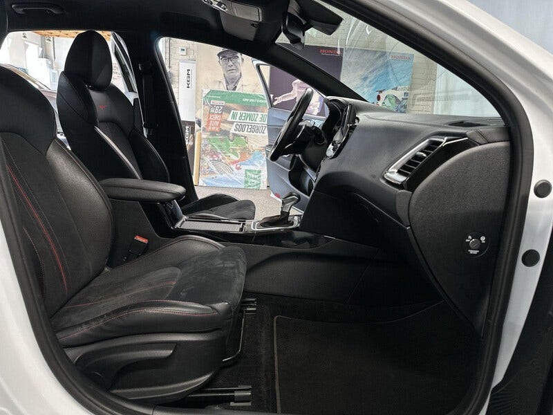 Kia ProCeed (6)
