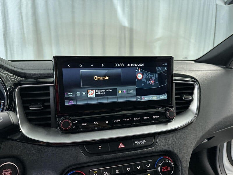 Kia ProCeed (17)