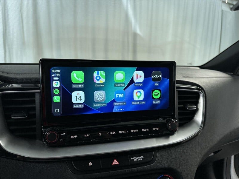 Kia ProCeed (21)