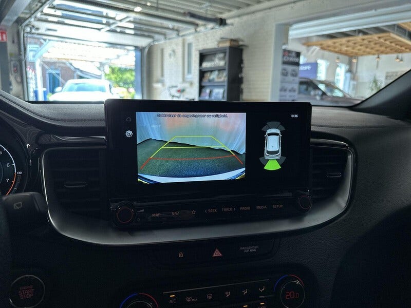 Kia ProCeed (22)