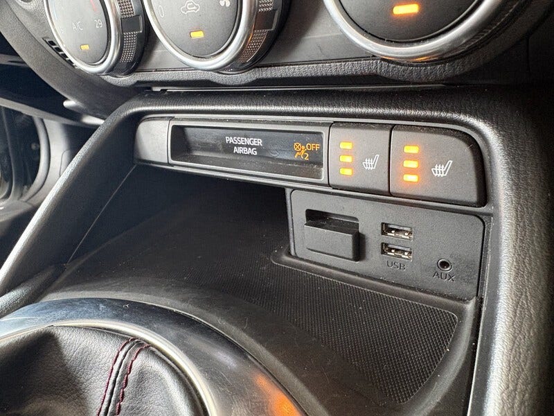 Mazda MX-5 (6)