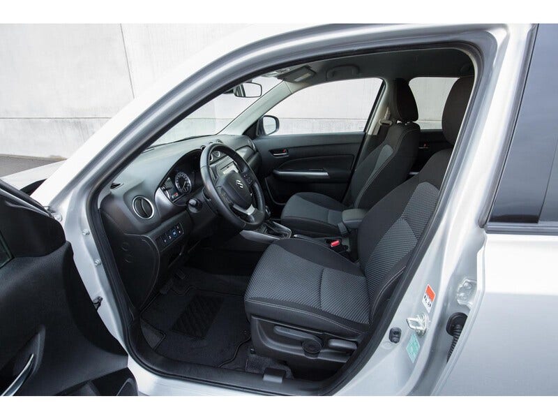 Suzuki Vitara (9)