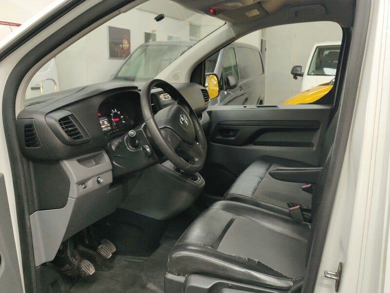 Toyota Proace (12)