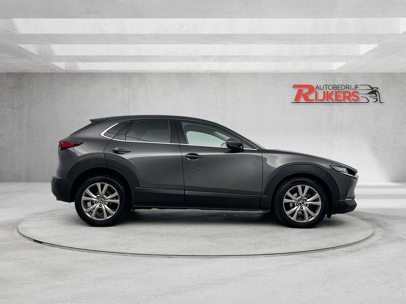 Mazda CX-30 (4)