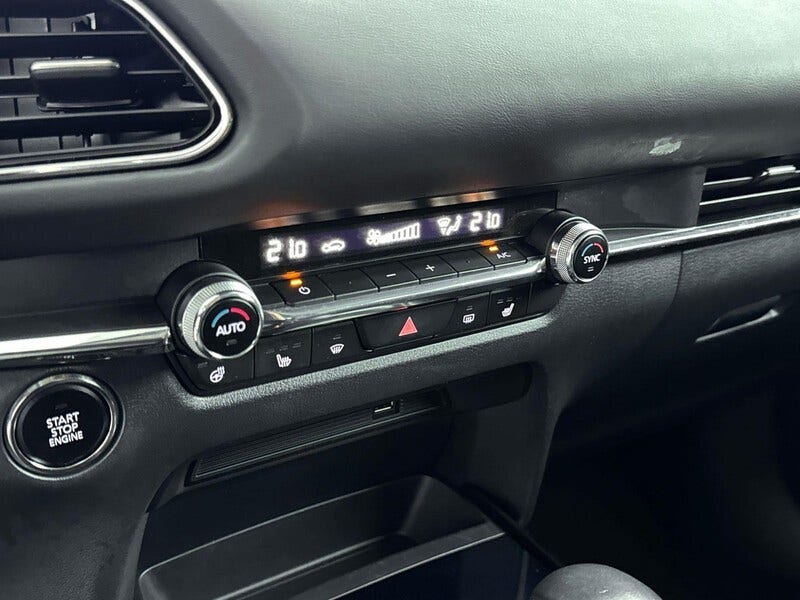 Mazda CX-30 (7)