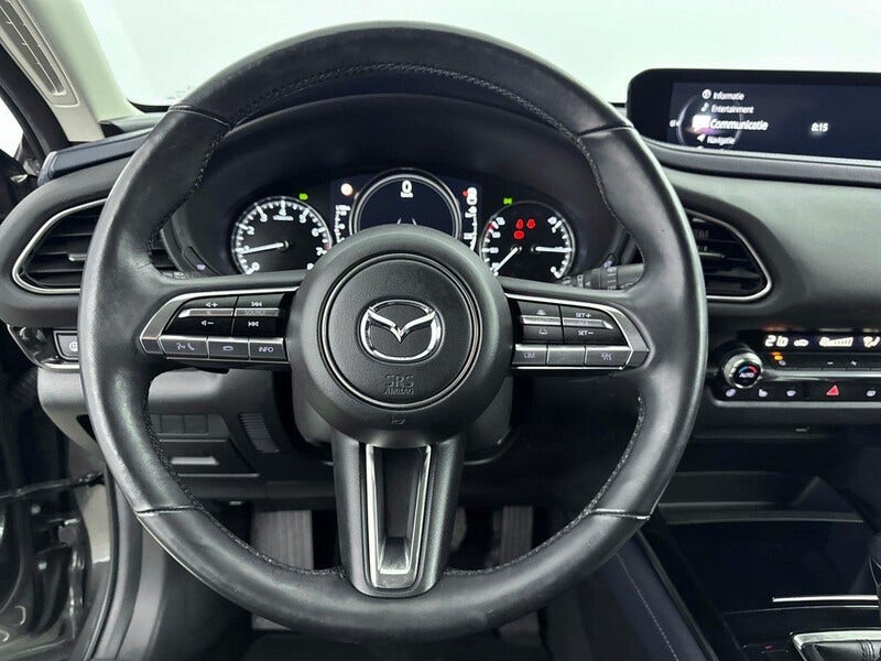 Mazda CX-30 (12)