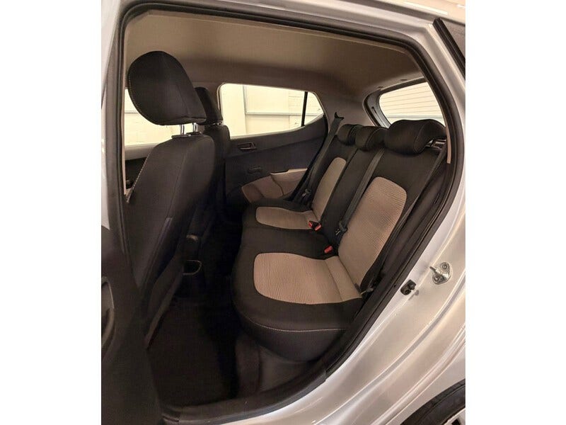Hyundai i10 (9)