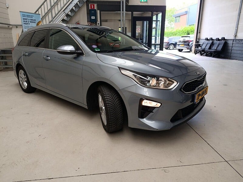Kia Ceed Sportswagon (19)