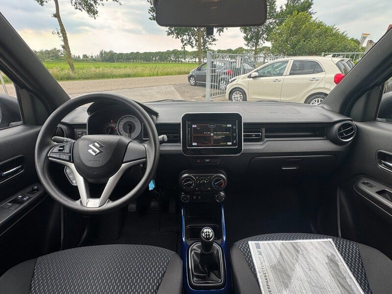 Suzuki Ignis (2)