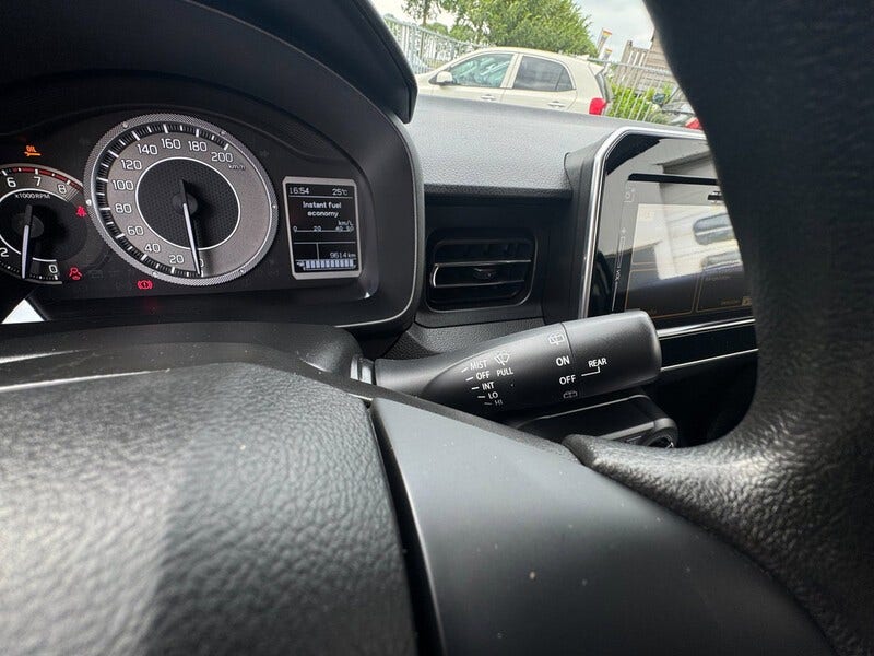 Suzuki Ignis (17)
