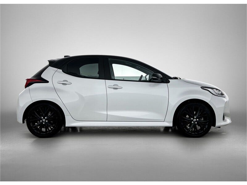 Toyota Yaris (12)