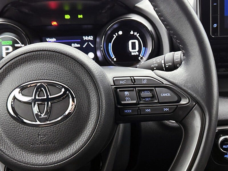 Toyota Yaris (15)