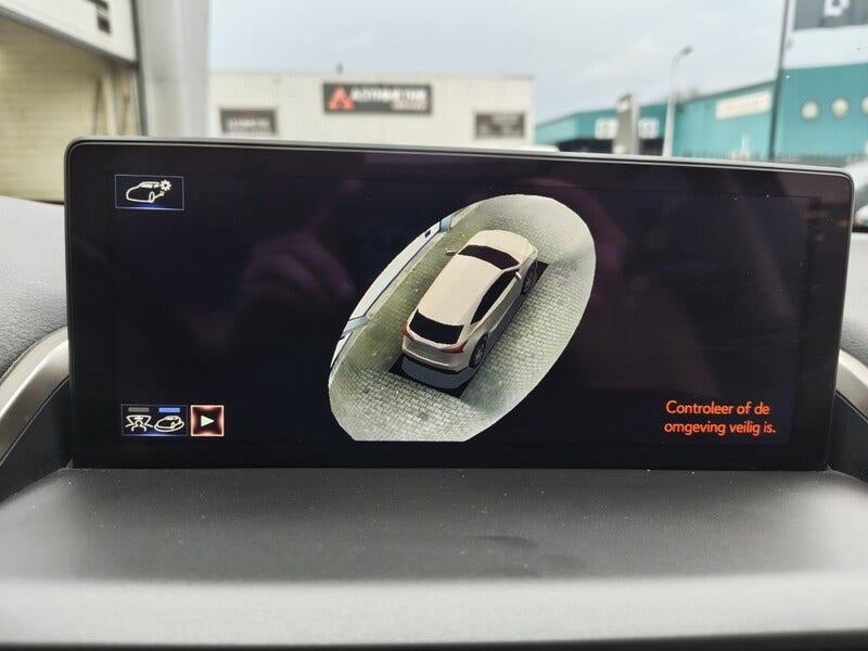 Lexus NX (21)