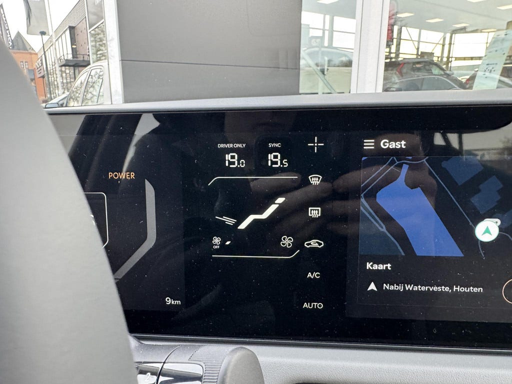 Kia EV3 (22)