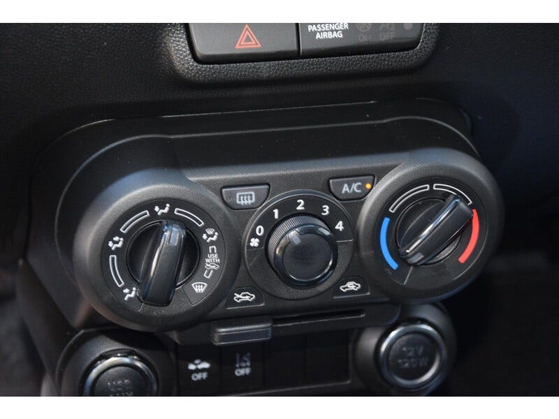 Suzuki Ignis (22)