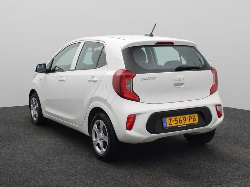 Kia Picanto (2)