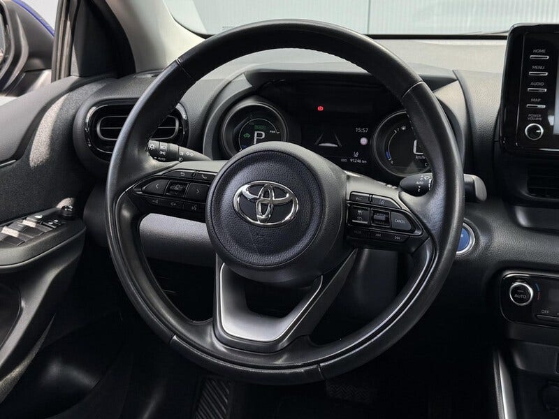 Toyota Yaris (4)