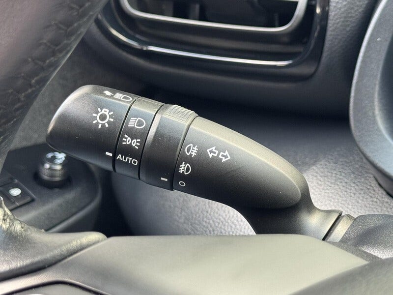 Toyota Yaris (22)
