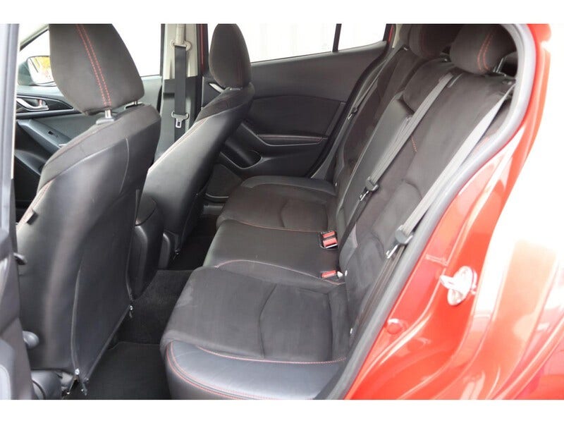 Mazda 3 (9)