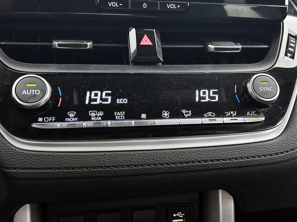 Toyota Corolla Cross (10)
