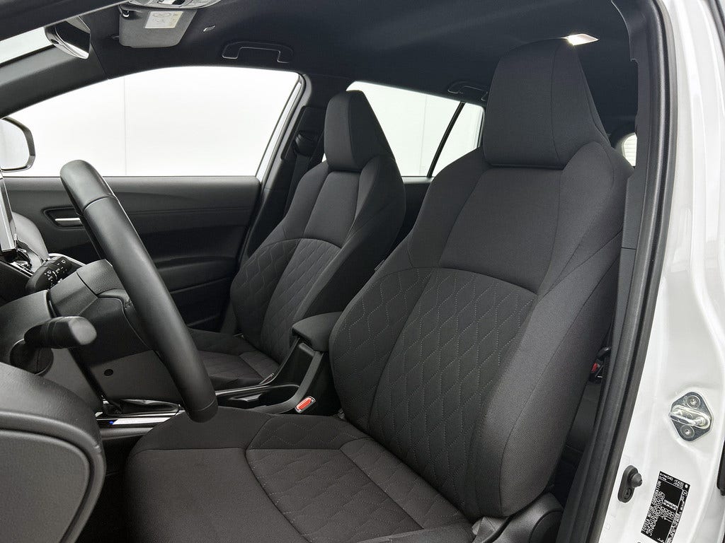 Toyota Corolla Cross (20)