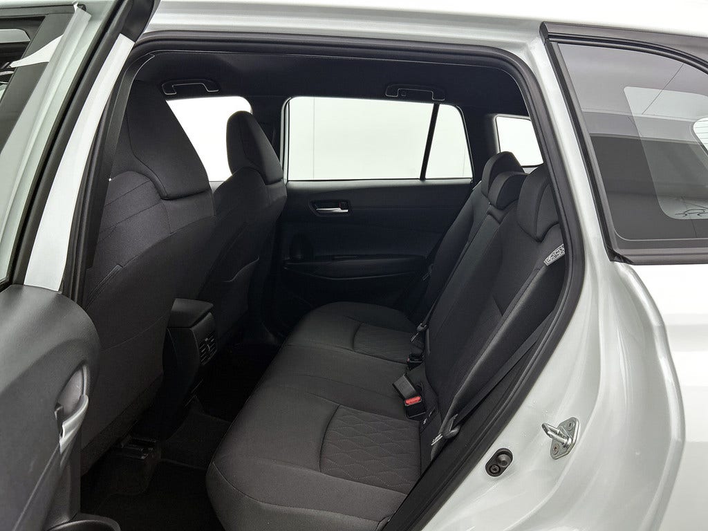 Toyota Corolla Cross (21)