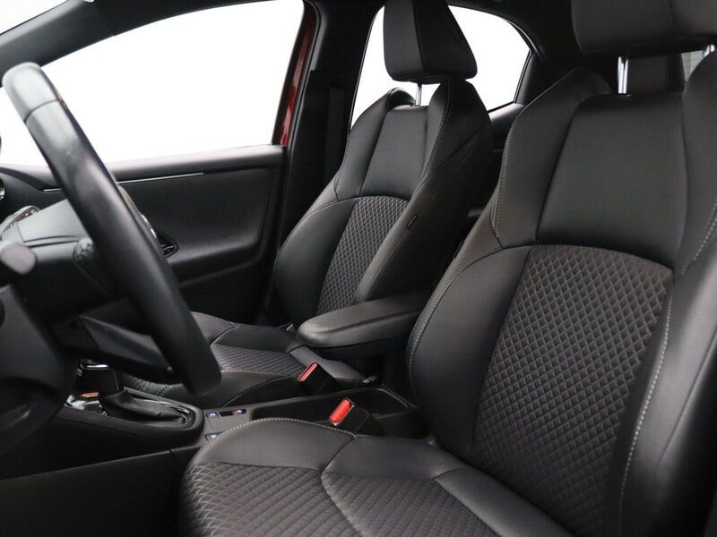 Toyota Yaris (4)