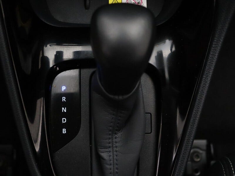 Toyota Yaris (15)