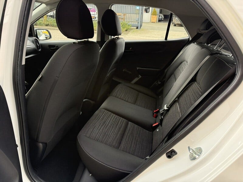 Kia Picanto (9)