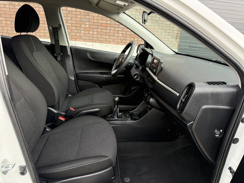 Kia Picanto (14)