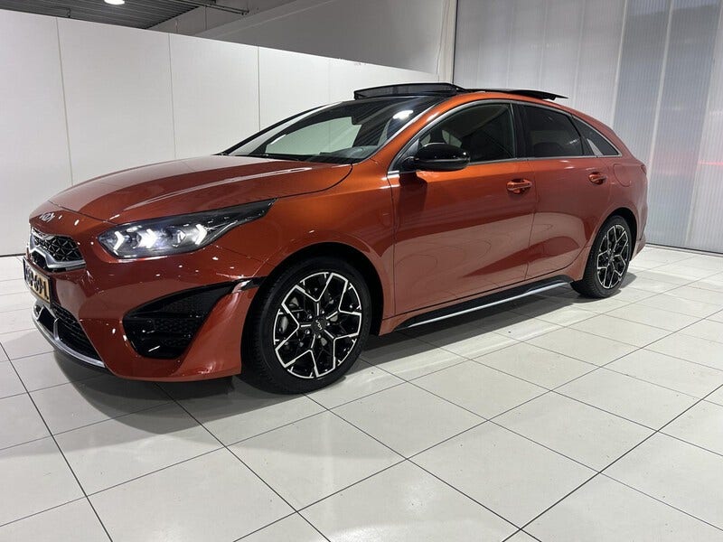 Kia ProCeed (3)