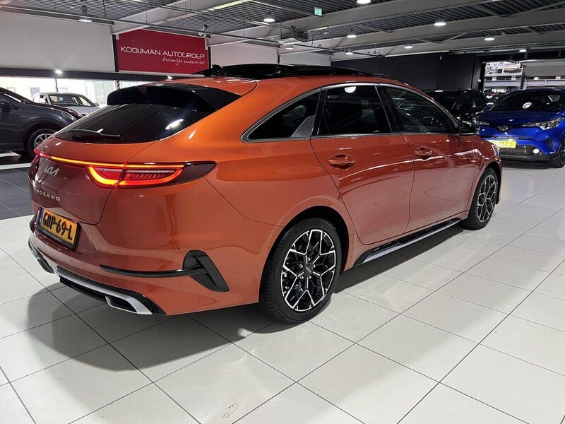 Kia ProCeed (7)