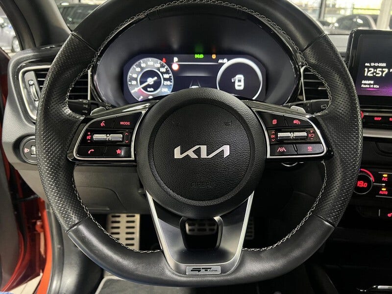 Kia ProCeed (10)