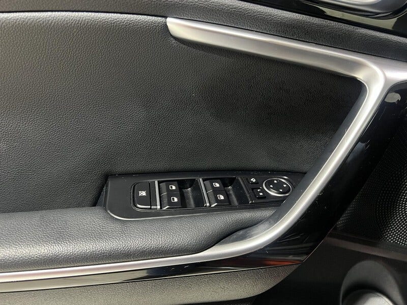 Kia ProCeed (13)