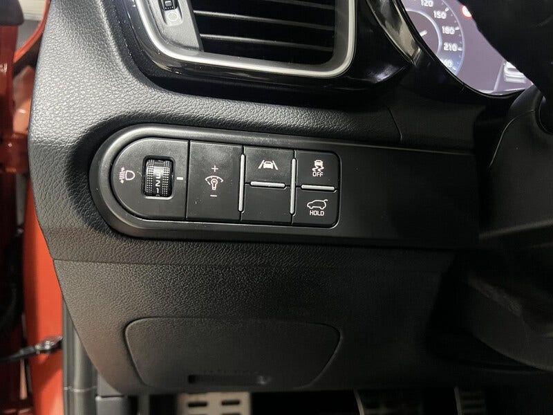 Kia ProCeed (14)