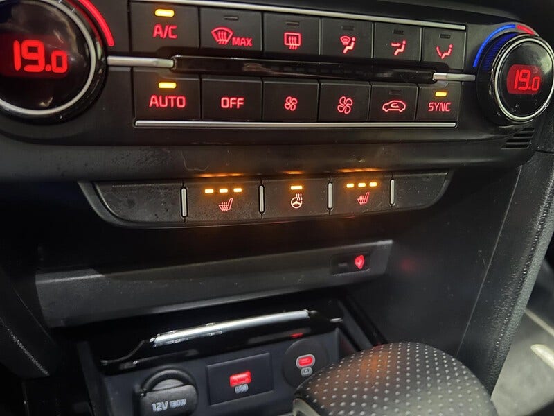Kia ProCeed (20)