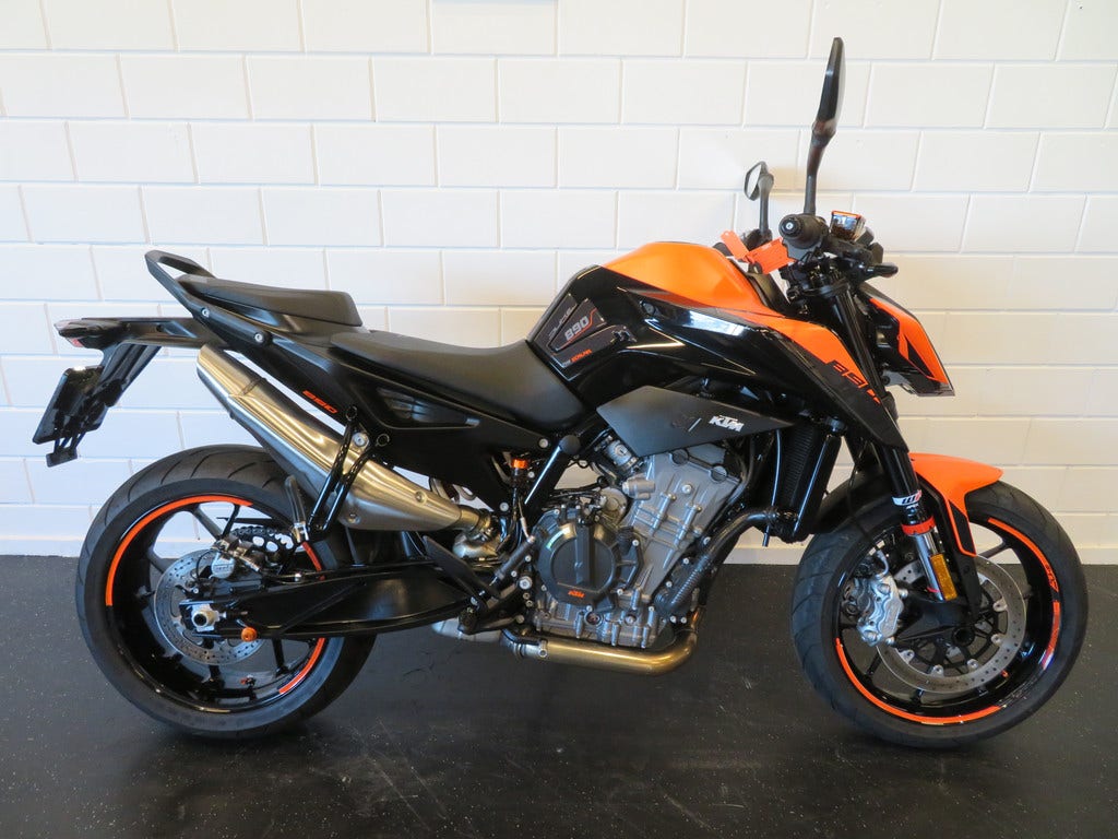 KTM DUKE