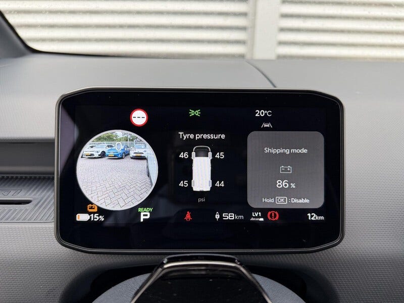 Kia PV5 (11)
