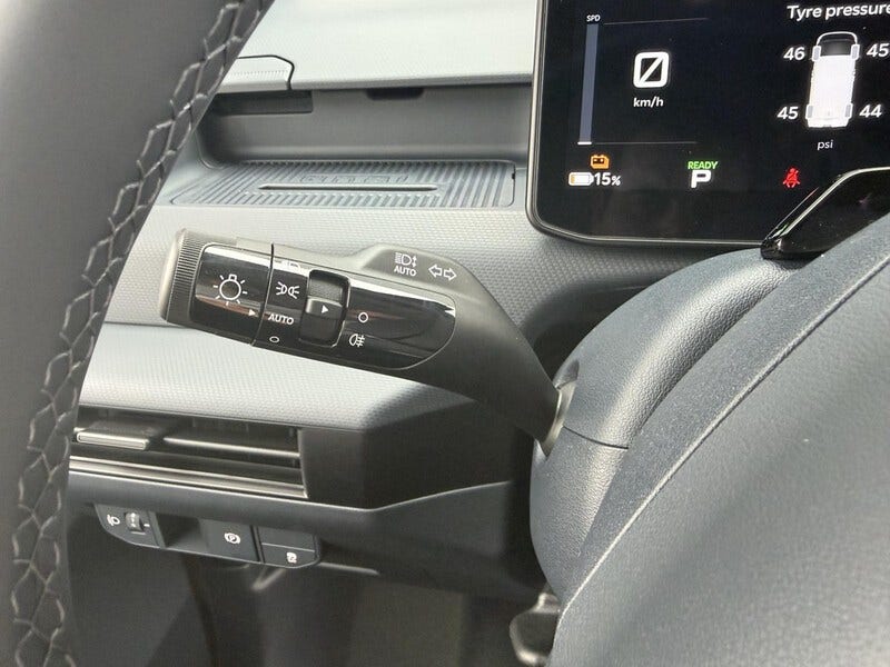 Kia PV5 (16)