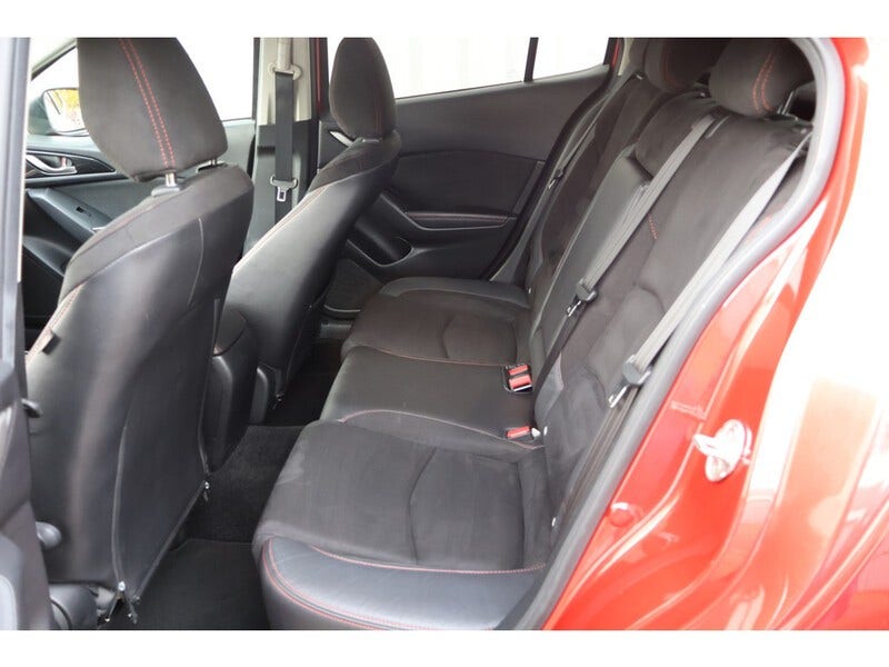 Mazda 3 (9)