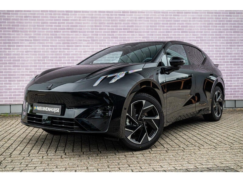 Lynk and Co 02