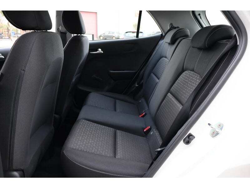 Kia Picanto (21)