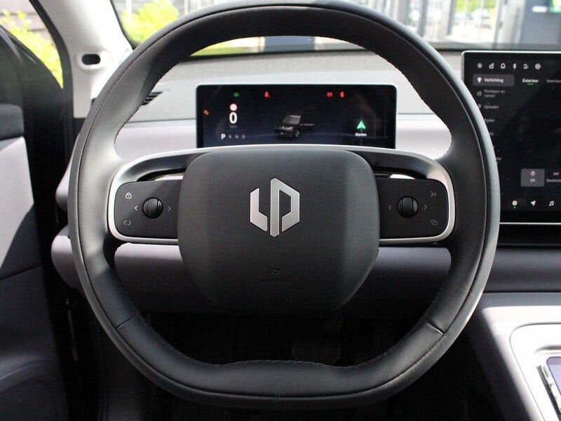 Leapmotor C10 (19)
