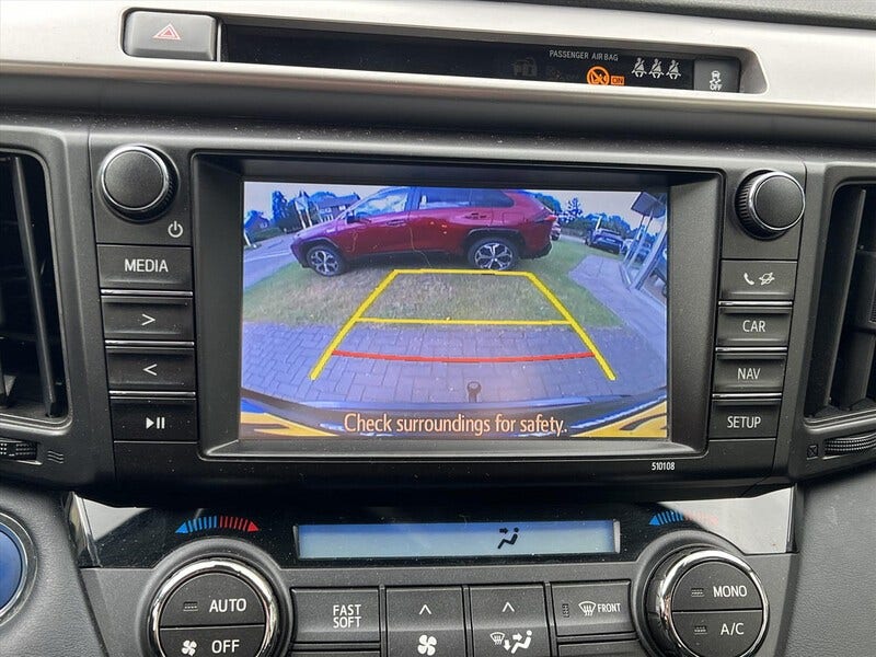 Toyota RAV4 (21)