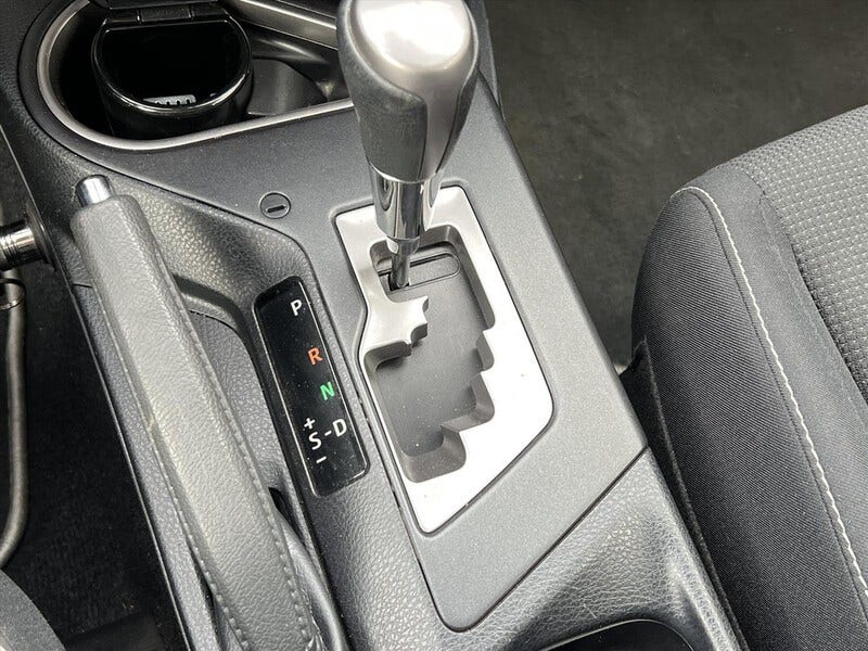 Toyota RAV4 (24)