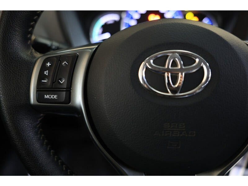 Toyota Yaris (12)