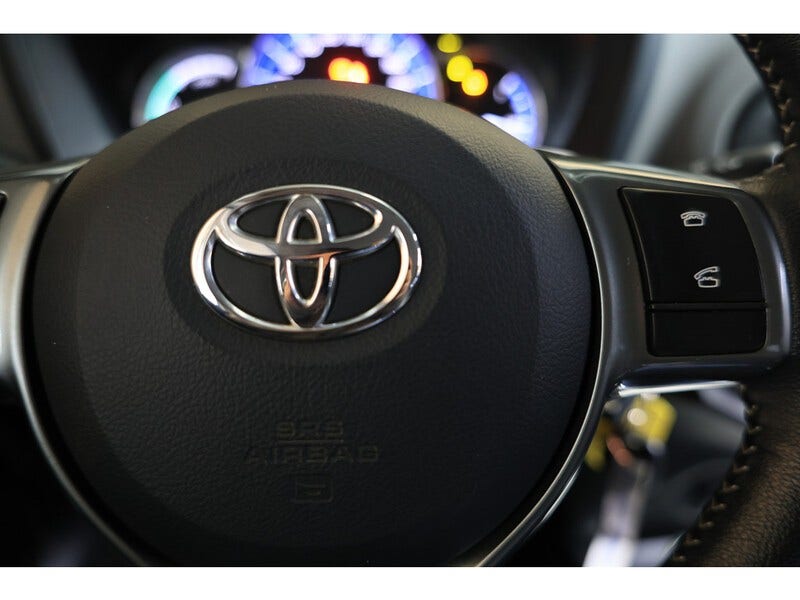 Toyota Yaris (13)
