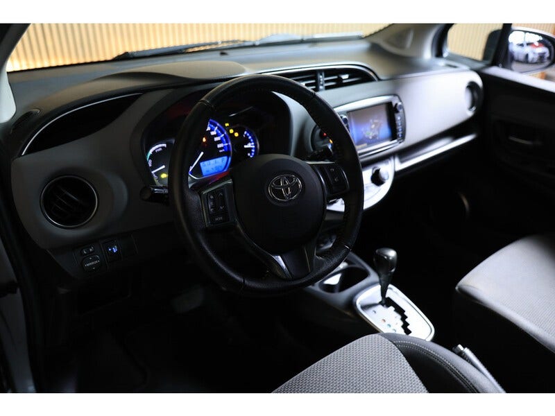 Toyota Yaris (23)