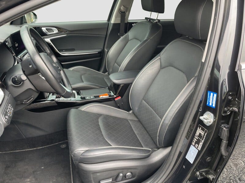 Kia Ceed Sportswagon (3)