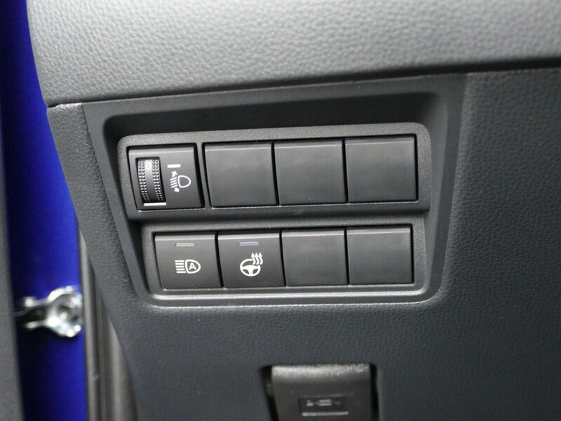 Mazda 2 Hybrid (13)